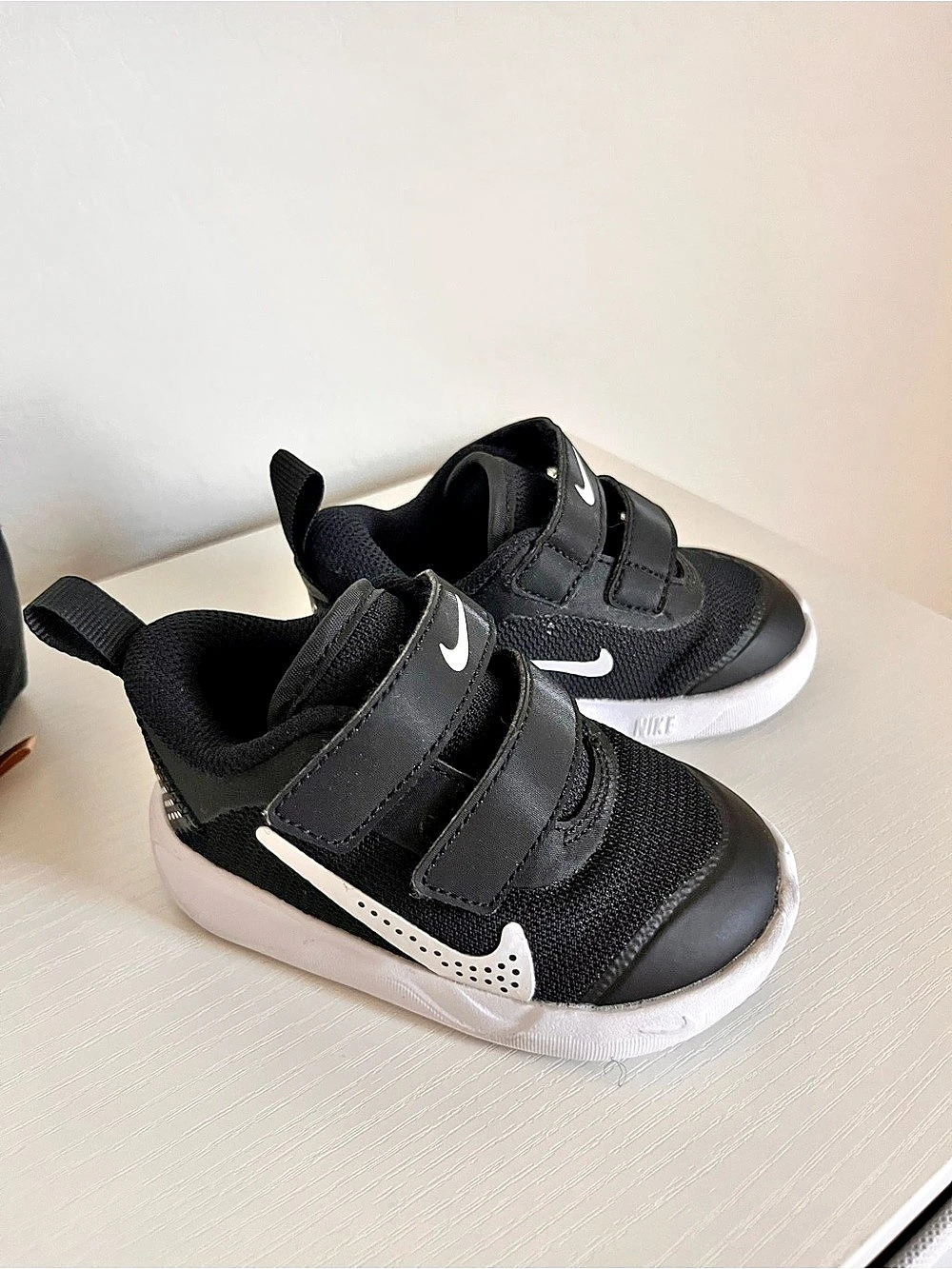 Nike Swoosh 1 Baby Black & White Sneakers Size 5C